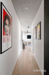 https://images.listonce.com.au/custom/160x/listings/404273-lygon-street-brunswick-vic-3056/937/01973937_img_05.jpg?Kc8ytAROVzw