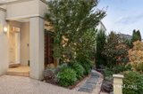 https://images.listonce.com.au/custom/160x/listings/405-serpells-terrace-donvale-vic-3111/902/01900902_img_02.jpg?ddd7SGQhJzE