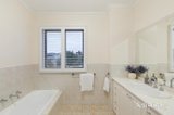 https://images.listonce.com.au/custom/160x/listings/405-serpells-terrace-donvale-vic-3111/902/01900902_img_16.jpg?-Jwow3F4jgc