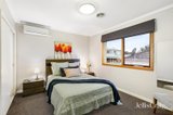 https://images.listonce.com.au/custom/160x/listings/405-serpells-terrace-donvale-vic-3111/902/01900902_img_17.jpg?DKWNdZ-OKUY