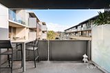 https://images.listonce.com.au/custom/160x/listings/40519-pickles-street-port-melbourne-vic-3207/396/01979396_img_03.jpg?BvsQDYhtYcE