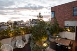 https://images.listonce.com.au/custom/160x/listings/40520-peel-street-collingwood-vic-3066/986/01078986_img_13.jpg?WvRu8AfwYak