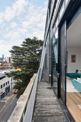 https://images.listonce.com.au/custom/160x/listings/405231-moor-street-fitzroy-vic-3065/917/01535917_img_09.jpg?KaSQE9afpns