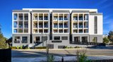 https://images.listonce.com.au/custom/160x/listings/4053-red-hill-terrace-doncaster-east-vic-3109/223/01942223_img_07.jpg?YSYfbpXIXs8