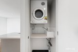 https://images.listonce.com.au/custom/160x/listings/40577-nott-street-port-melbourne-vic-3207/241/01980241_img_15.jpg?bGs_kDuXSe8