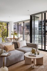 https://images.listonce.com.au/custom/160x/listings/405800-chapel-street-south-yarra-vic-3141/316/01922316_img_07.jpg?5cIoAf_ToZY