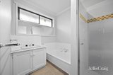 https://images.listonce.com.au/custom/160x/listings/406-lydiard-street-north-soldiers-hill-vic-3350/555/01912555_img_11.jpg?ZYg1rTUI_L8