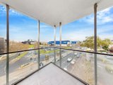 https://images.listonce.com.au/custom/160x/listings/4061-acacia-place-abbotsford-vic-3067/690/01987690_img_04.jpg?TcvxmpYGQdg