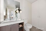 https://images.listonce.com.au/custom/160x/listings/40640-altona-street-kensington-vic-3031/103/01915103_img_09.jpg?N-5eruZmt7Q