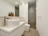 https://images.listonce.com.au/custom/160x/listings/4065-sovereign-point-court-doncaster-vic-3108/413/01743413_img_06.jpg?rBb8CYACRSI