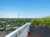 https://images.listonce.com.au/custom/160x/listings/4065-sovereign-point-court-doncaster-vic-3108/413/01743413_img_08.jpg?7AjxLHxJSbM