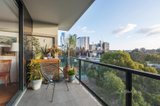 https://images.listonce.com.au/custom/160x/listings/4068-howard-street-richmond-vic-3121/025/01535025_img_09.jpg?SnjNQXXwYEs