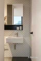 https://images.listonce.com.au/custom/160x/listings/4069-smith-street-fitzroy-vic-3065/082/01912082_img_13.jpg?gj91avLUDnw