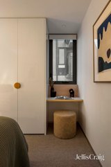 https://images.listonce.com.au/custom/160x/listings/4069-smith-street-fitzroy-vic-3065/082/01912082_img_17.jpg?bVKkMpDHcC0