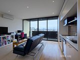 https://images.listonce.com.au/custom/160x/listings/40733-wreckyn-street-north-melbourne-vic-3051/590/01889590_img_07.jpg?YYS0s1-sN7E