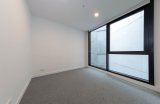 https://images.listonce.com.au/custom/160x/listings/408765-toorak-road-hawthorn-east-vic-3123/382/01986382_img_03.jpg?hW7F4Ym57Ko