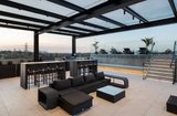 https://images.listonce.com.au/custom/160x/listings/408765-toorak-road-hawthorn-east-vic-3123/382/01986382_img_08.jpg?1du_5zGgAkU