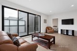 https://images.listonce.com.au/custom/160x/listings/409210-reynolds-road-doncaster-east-vic-3109/085/01572085_img_02.jpg?CKyQKYrFzyE