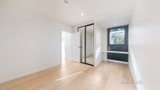 https://images.listonce.com.au/custom/160x/listings/4098-garden-street-south-yarra-vic-3141/015/01771015_img_04.jpg?hZRAuttzceM