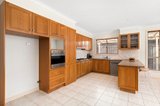 https://images.listonce.com.au/custom/160x/listings/40a-dinah-parade-keilor-east-vic-3033/387/01903387_img_05.jpg?IuGlwbpw43o