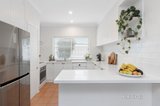 https://images.listonce.com.au/custom/160x/listings/40a-strachans-road-mornington-vic-3931/257/01469257_img_05.jpg?8uQTFu9Z4BY