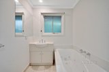 https://images.listonce.com.au/custom/160x/listings/41-3-gwynne-street-mount-waverley-vic-3149/557/01002557_img_05.jpg?cP2U56dFvEg