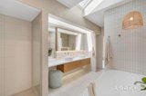 https://images.listonce.com.au/custom/160x/listings/41-allison-road-mount-eliza-vic-3930/660/01899660_img_13.jpg?KW9rRG-9C2Y