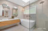 https://images.listonce.com.au/custom/160x/listings/41-allison-road-mount-eliza-vic-3930/660/01899660_img_15.jpg?zHQomMI_IF4