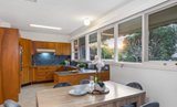 https://images.listonce.com.au/custom/160x/listings/41-amber-grove-mount-waverley-vic-3149/155/01912155_img_08.jpg?EUGxdtZqQpM