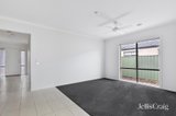 https://images.listonce.com.au/custom/160x/listings/41-amesbury-avenue-wyndham-vale-vic-3024/639/01821639_img_06.jpg?NHLRcNShanA