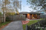 https://images.listonce.com.au/custom/160x/listings/41-austin-street-newtown-vic-3220/075/01907075_img_01.jpg?bzmg5lj-nOY