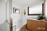 https://images.listonce.com.au/custom/160x/listings/41-austin-street-newtown-vic-3220/075/01907075_img_12.jpg?Uy7am7Z8lGE