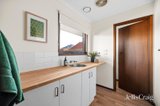https://images.listonce.com.au/custom/160x/listings/41-austin-street-newtown-vic-3220/075/01907075_img_13.jpg?mNVZX8qrwro