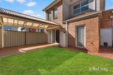 https://images.listonce.com.au/custom/160x/listings/41-balerno-circle-gowanbrae-vic-3043/858/01885858_img_09.jpg?1AyZfGZ0Sus