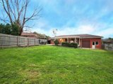 https://images.listonce.com.au/custom/160x/listings/41-barker-drive-mooroolbark-vic-3138/961/01523961_img_11.jpg?aP6A8yxHsl0