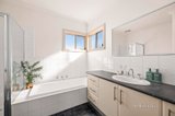 https://images.listonce.com.au/custom/160x/listings/41-basil-street-newport-vic-3015/201/01691201_img_08.jpg?3uWEp0ls6kQ
