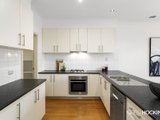 https://images.listonce.com.au/custom/160x/listings/41-basil-street-newport-vic-3015/580/01203580_img_06.jpg?Jfamm3RKto0
