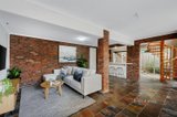 https://images.listonce.com.au/custom/160x/listings/41-brinawa-drive-greensborough-vic-3088/260/01074260_img_04.jpg?ZD8V8r9UpkQ