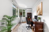 https://images.listonce.com.au/custom/160x/listings/41-bruce-street-mount-waverley-vic-3149/563/01990563_img_09.jpg?k9zoieZ4iLY