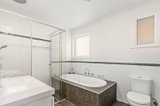 https://images.listonce.com.au/custom/160x/listings/41-clivejay-street-glen-waverley-vic-3150/957/01980957_img_04.jpg?ZEosVmDkB9k