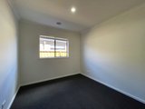 https://images.listonce.com.au/custom/160x/listings/41-geometry-drive-charlemont-vic-3217/906/01988906_img_04.jpg?0IAX7nycgrk