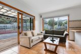 https://images.listonce.com.au/custom/160x/listings/41-glen-park-road-eltham-north-vic-3095/353/01769353_img_08.jpg?NfvQ0V62hKQ