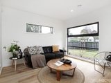 https://images.listonce.com.au/custom/160x/listings/41-gordon-street-newport-vic-3015/356/01202356_img_04.jpg?JjDOZlr2DsI