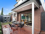 https://images.listonce.com.au/custom/160x/listings/41-gordon-street-newport-vic-3015/356/01202356_img_11.jpg?l90hXcNnW8Q