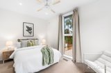 https://images.listonce.com.au/custom/160x/listings/41-gwingana-crescent-glen-waverley-vic-3150/709/01912709_img_12.jpg?I16PAslvu0I