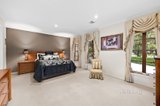 https://images.listonce.com.au/custom/160x/listings/41-larbert-road-mooroolbark-vic-3138/083/01352083_img_12.jpg?9gXeYEdOlyU