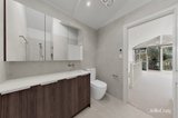 https://images.listonce.com.au/custom/160x/listings/41-lennox-street-hawthorn-vic-3122/366/01893366_img_11.jpg?3Ir4hakdiqg