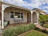 https://images.listonce.com.au/custom/160x/listings/41-mascoma-street-strathmore-vic-3041/502/00847502_img_11.jpg?WHghh7BDiZU