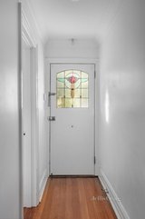 https://images.listonce.com.au/custom/160x/listings/41-mills-street-albert-park-vic-3206/438/01168438_img_02.jpg?cTfOPpzyL2Y