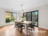 https://images.listonce.com.au/custom/160x/listings/41-norris-circuit-croydon-vic-3136/817/01525817_img_03.jpg?jmlyKWVaK9M